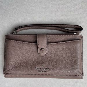 Kate Spade Medium Universal Phone Wristlet - Brand New
